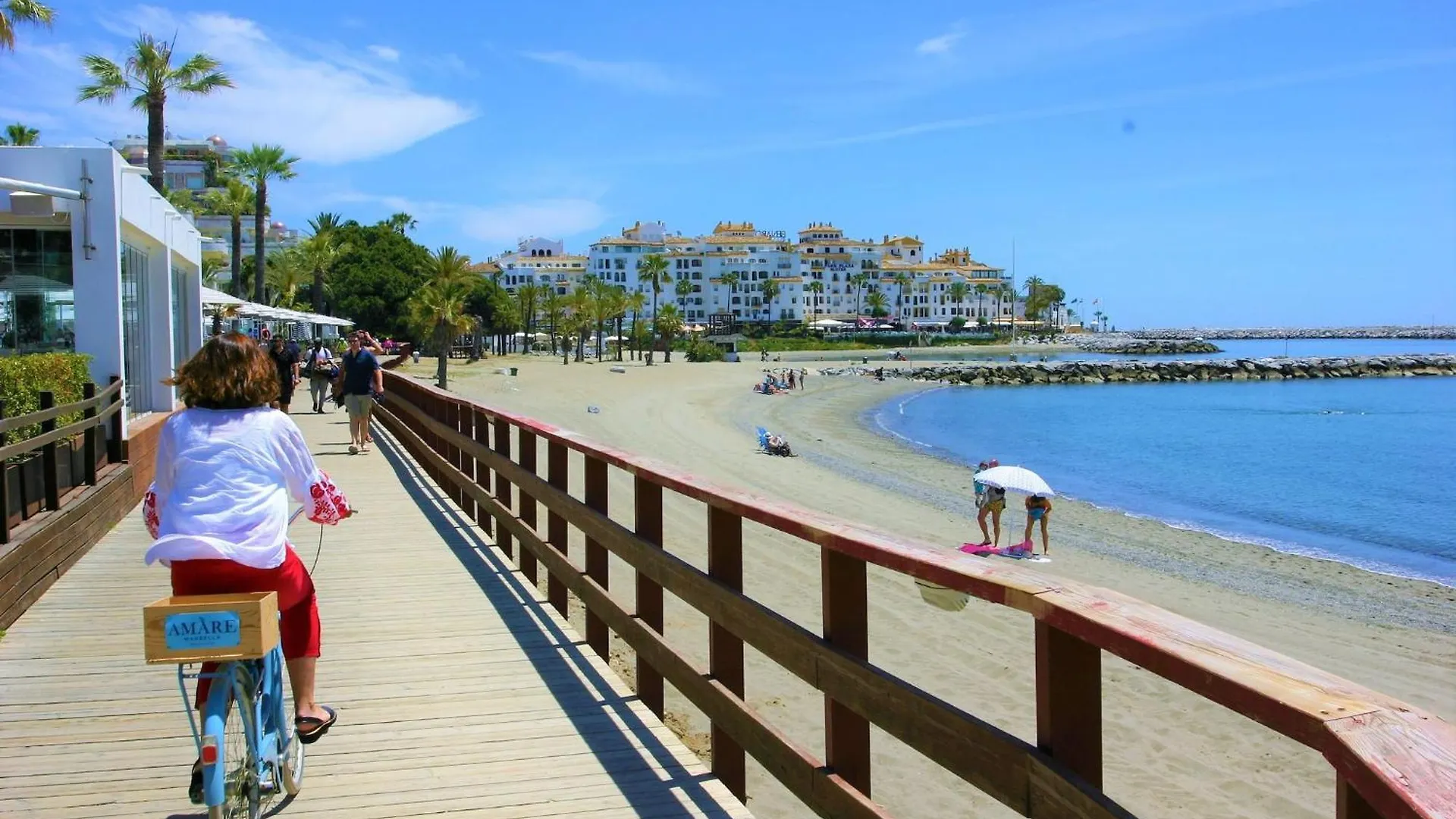 Beachfront Apt Marbella Spain