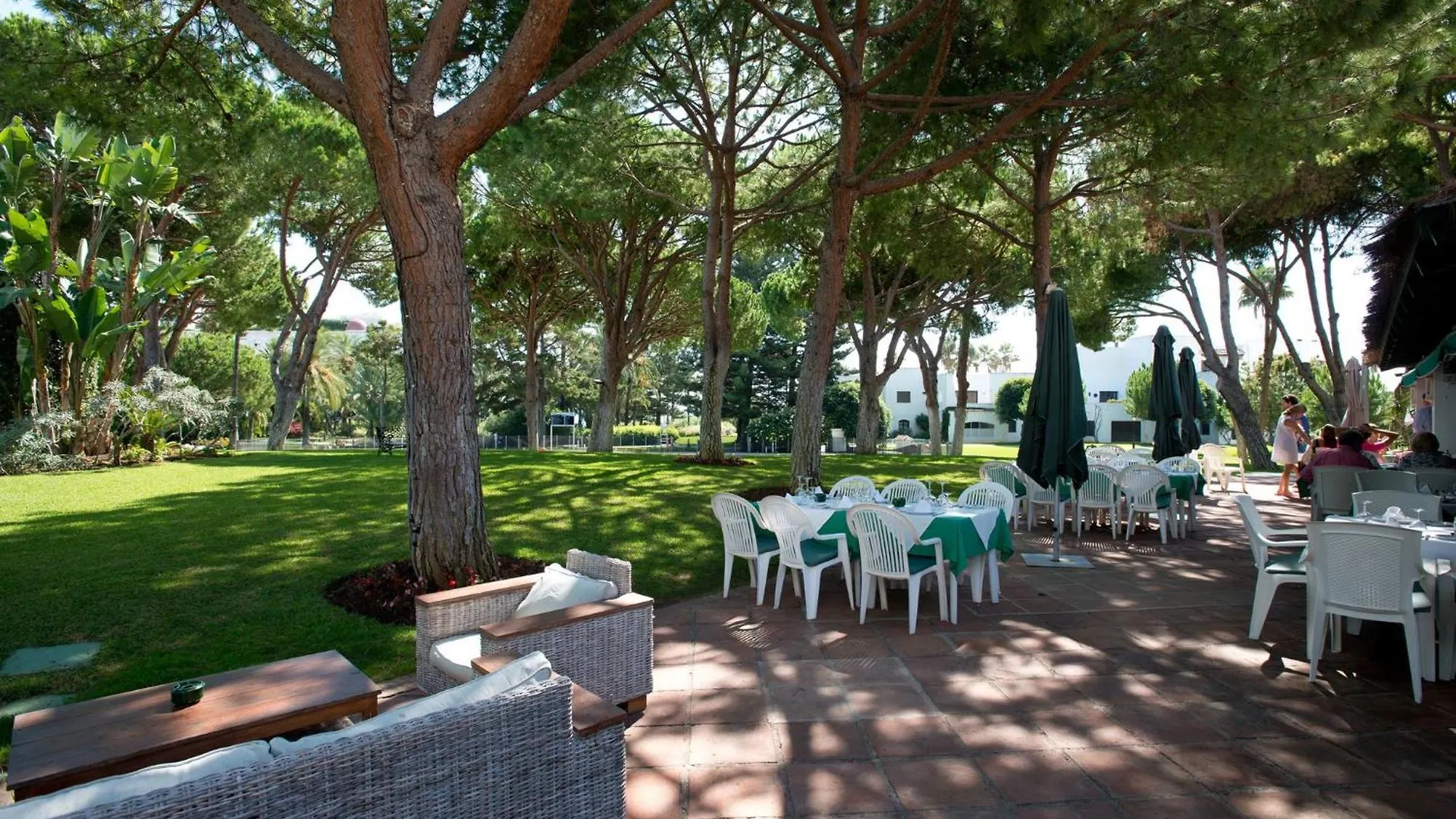 Beachfront Apt Marbella Spain