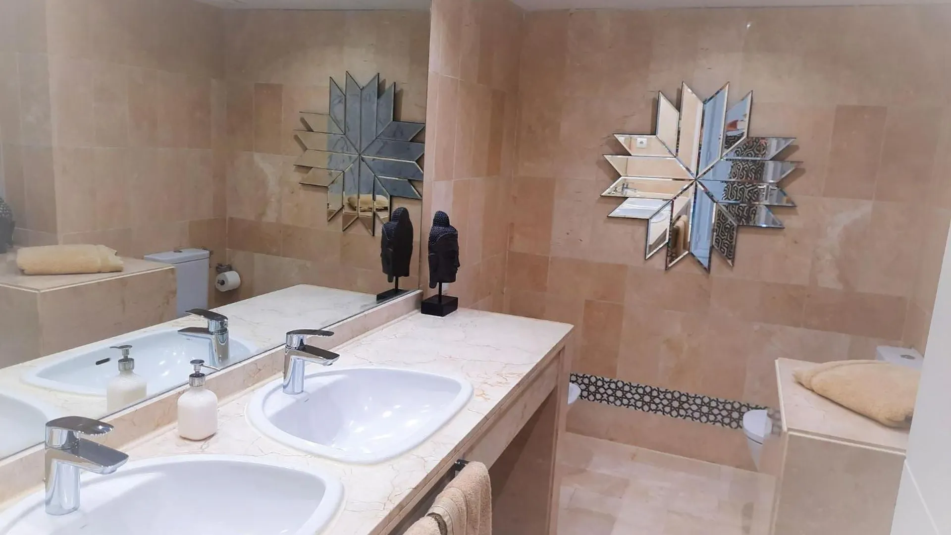 Apartment Beachfront Apt Marbella Spain