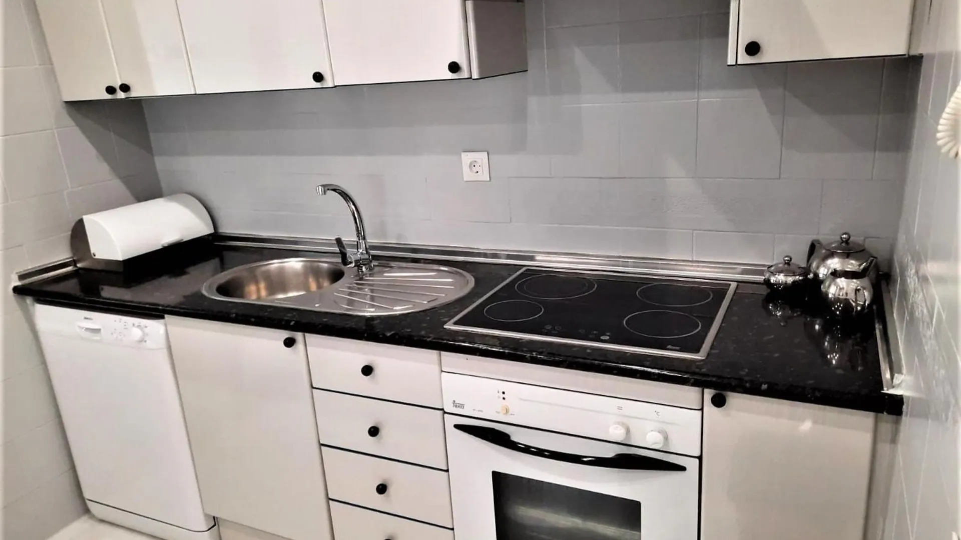 Apartment Beachfront Apt Marbella Spain