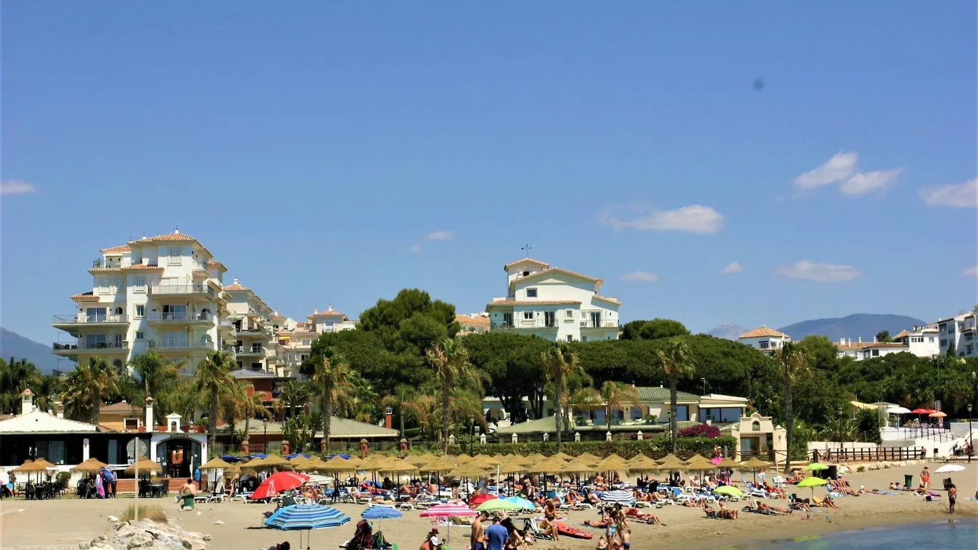 Beachfront Apt Marbella Apartment